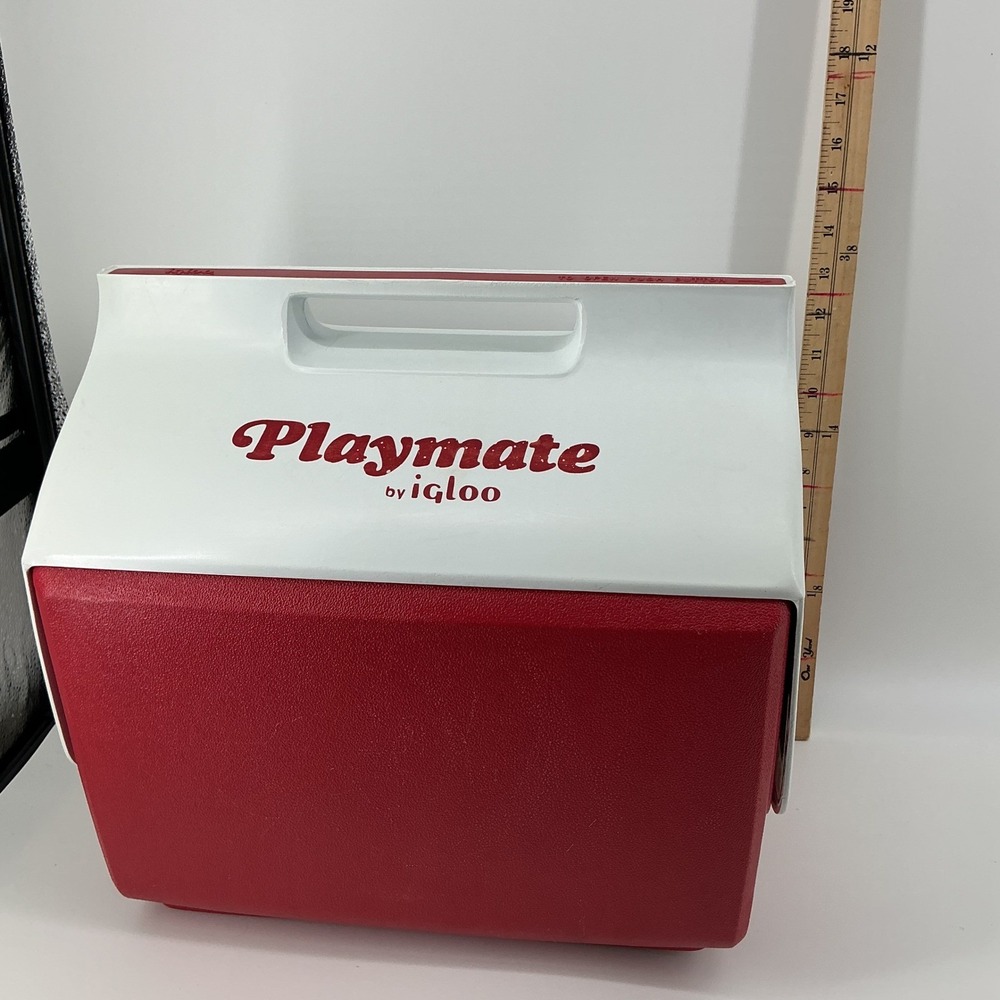 Vintage 1983 Igloo Playmate Pal 7 Qt Red White Personal Cooler Made in USA